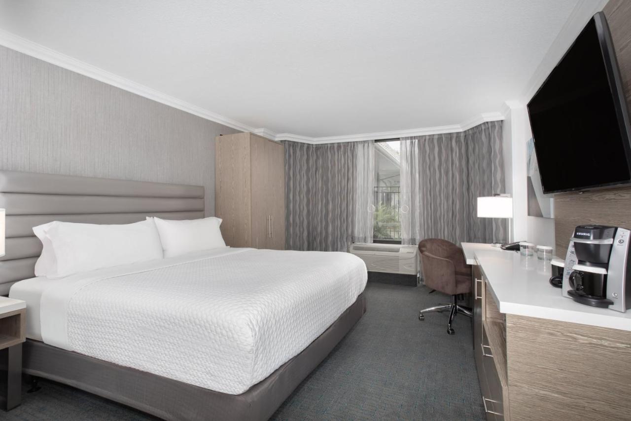 Crowne Plaza Costa Mesa Orange County By Ihg Ξενοδοχείο Εξωτερικό φωτογραφία